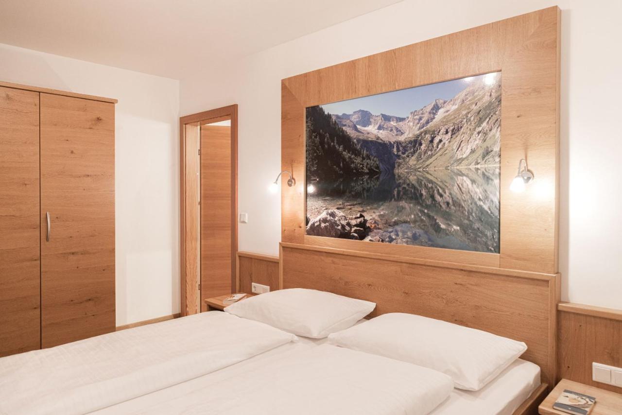 Hotel Weissenstein Санкт-Михель  Экстерьер фото