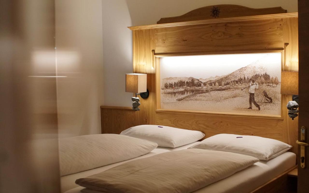 Hotel Weissenstein Санкт-Михель  Экстерьер фото