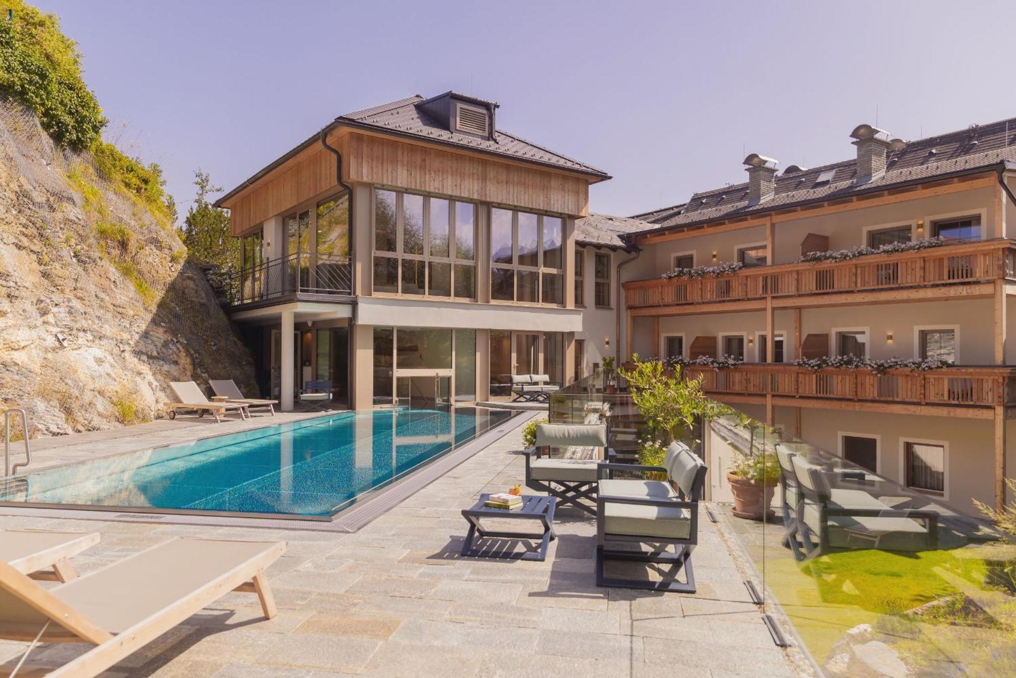 Hotel Weissenstein Санкт-Михель  Экстерьер фото